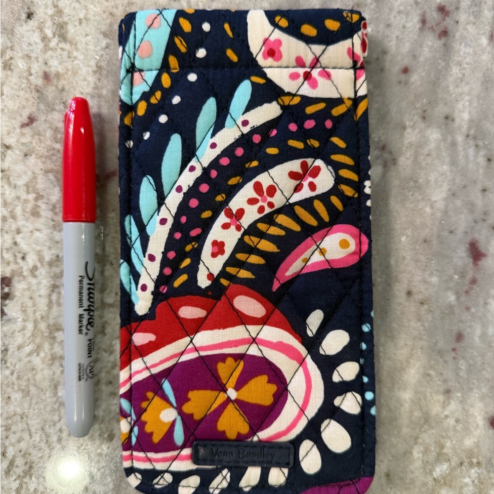 Vera Bradley Floral Pattern case
